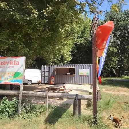 Maison De Village A Deux Pas De La Riviere Remoulins